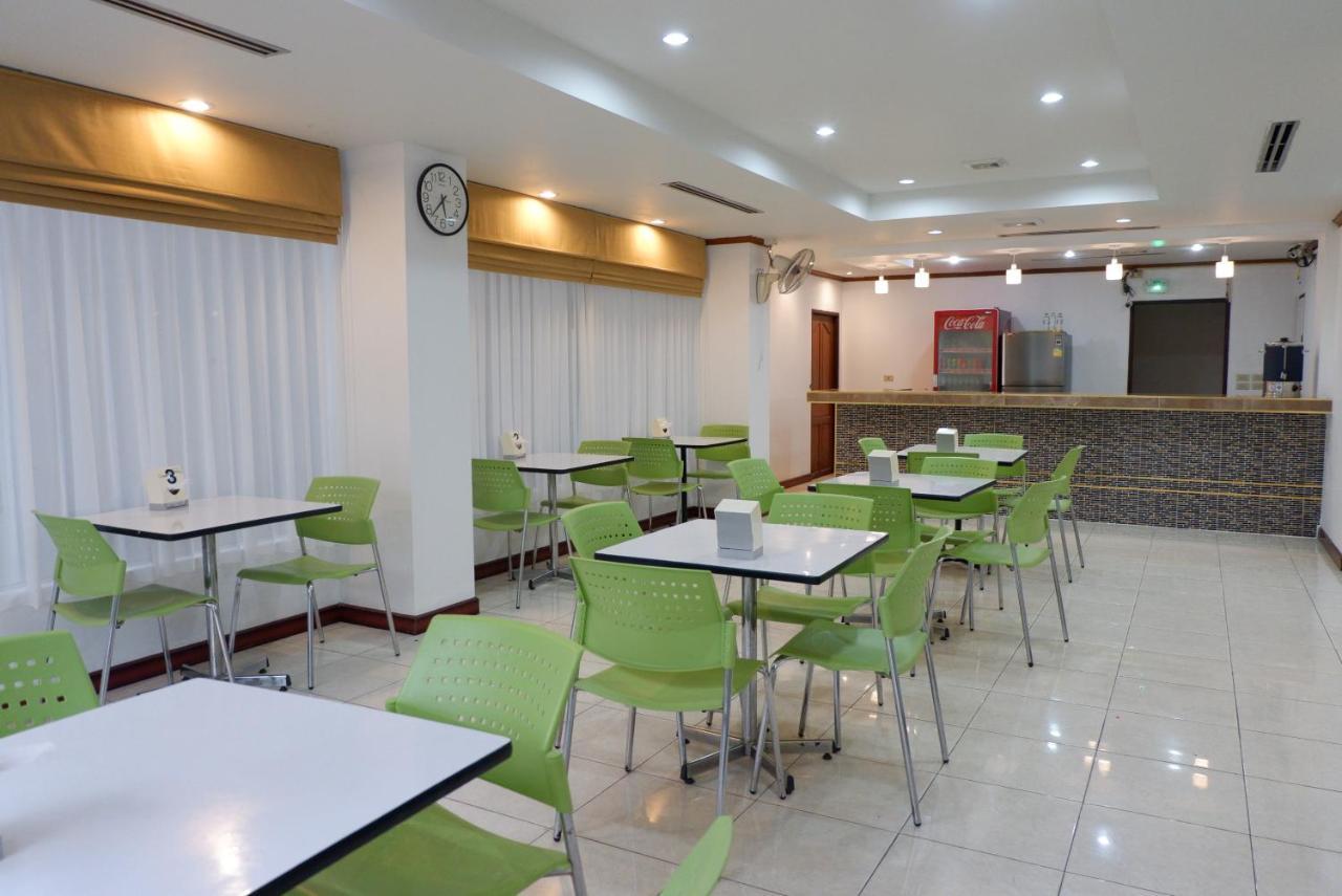 Auychai Grand Hotel Lang Suan Dış mekan fotoğraf