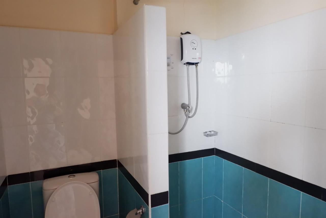Auychai Grand Hotel Lang Suan Dış mekan fotoğraf